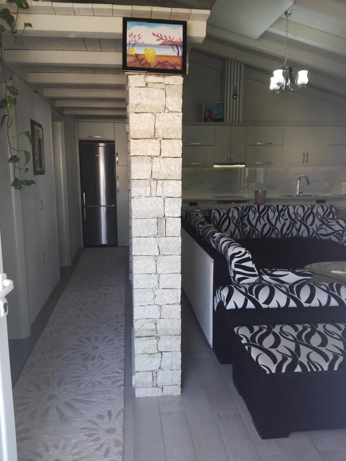 Vip Apartment By "Murati" Ksamil Eksteriør bilde