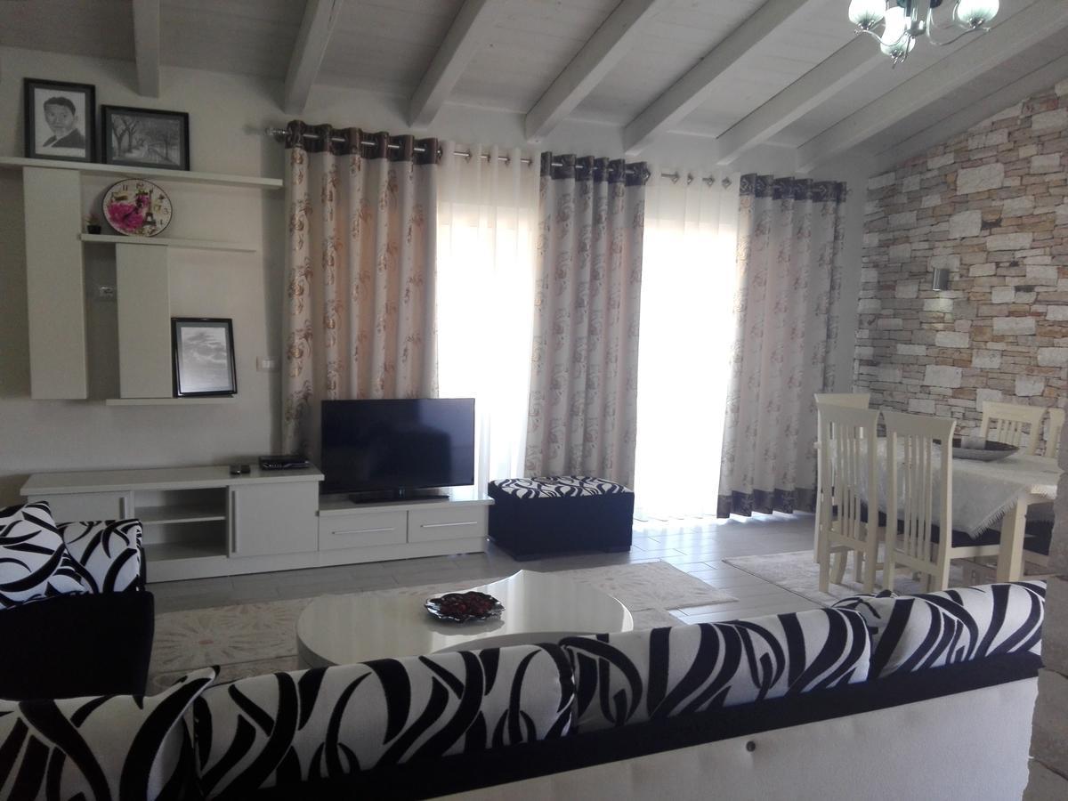Vip Apartment By "Murati" Ksamil Eksteriør bilde